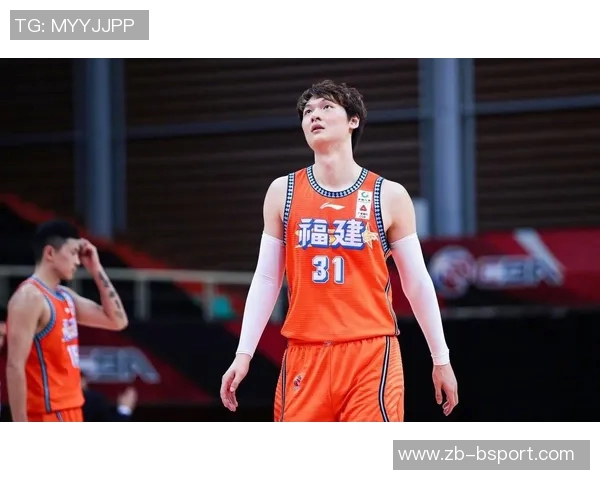 王哲林经纪人：福建已放行何时去NBA需与灰熊沟通